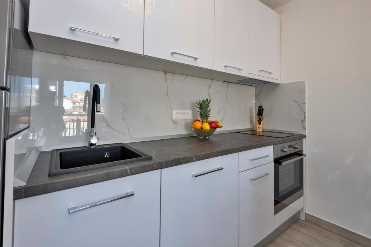 Luxury Apartment Makarska 2Min From Beach Εξωτερικό φωτογραφία
